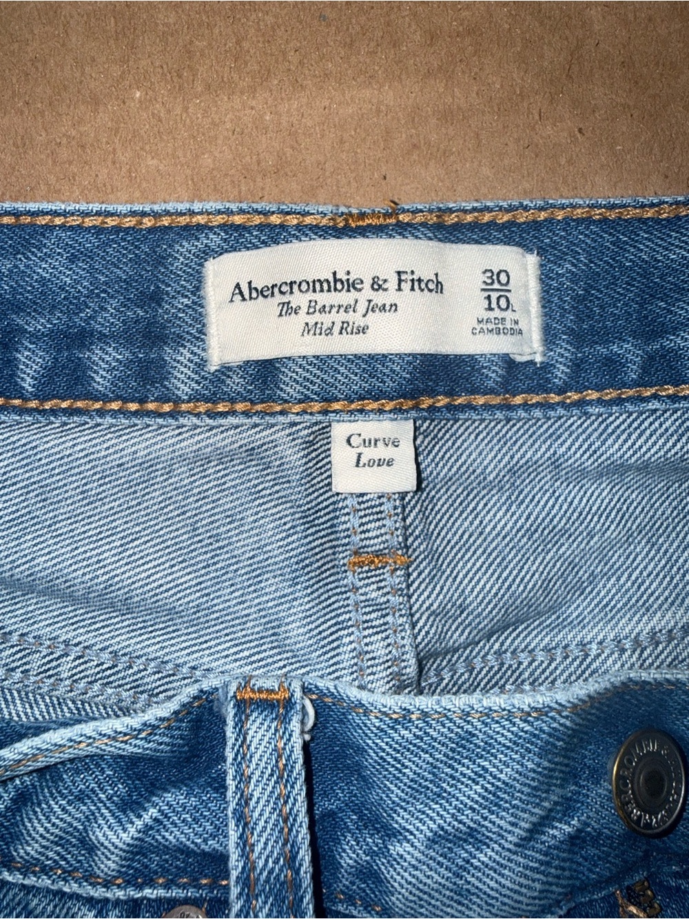 Abercrombie & Fitch Curve Love Barrel Jeans Women’s Size 30/10L Blue Denim - Picture 10 of 11